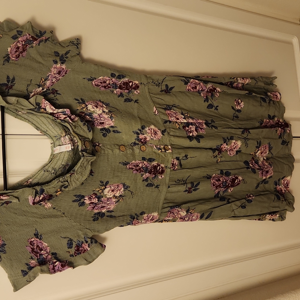X Hilaration flowery dress size XXL